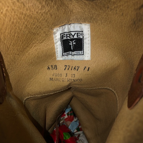 Frye Melissa Button Boot - Picture 6 of 8